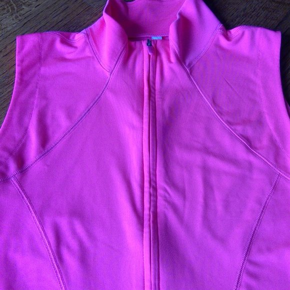 GAP Tops - Gap Bodyfit Workout Vest